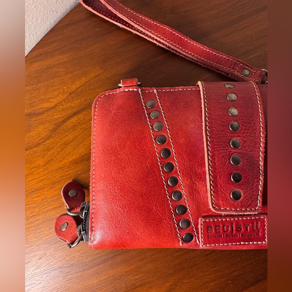 Bed Stu Rustic Red Flee Leather Wristlet - Picture 2 of 9